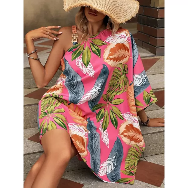WDIRARA Women's Tropical Print Chain Detail Boho Dress Asymmetrical Neck Half Sleeve Mini Dress