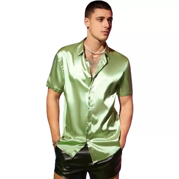 WDIRARA Men's Graphic Print Short Sleeve Tops Stand Collar Button Front Shirt