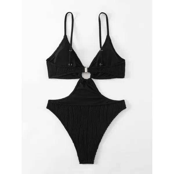 WDIRARA Women's Textured Cut Out One Piece Swimsuit Ring Linked Ruched Bathing Suit
