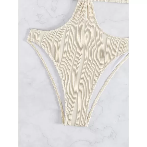 WDIRARA Women's Textured Cut Out One Piece Swimsuit Ring Linked Ruched Bathing Suit