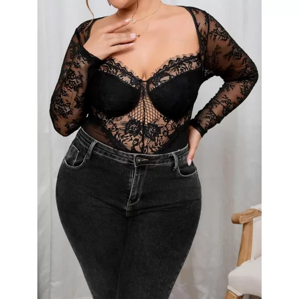 WDIRARA Women's Plus Size Floral Lace Sweetheart Neck Sheer Mesh Long Sleeve Party Bodysuit