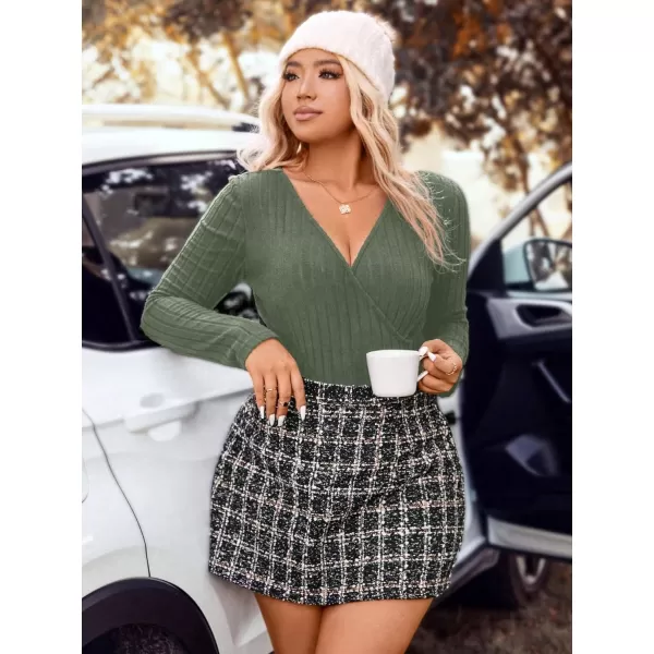 WDIRARA Women's Plus Size Ribbed Knit Wrap V Neck Long Sleeve Stretchy Basic Bodysuit Tops