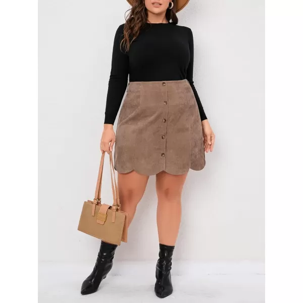 WDIRARA Women's Plus Size Corduroy Scallop Trim High Waist A Line Button Front Mini Skirt